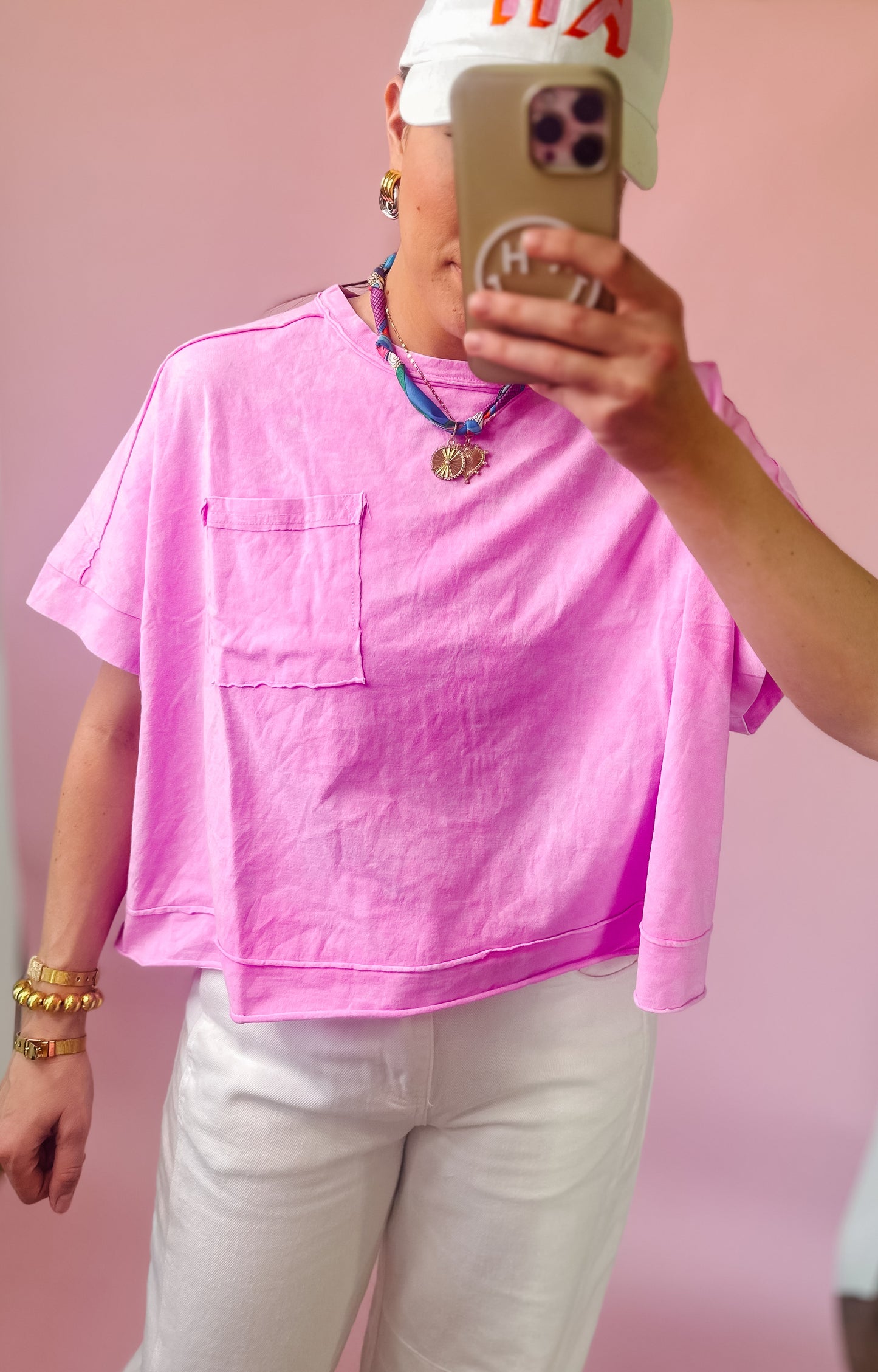 How Bizarre Tee in Pink