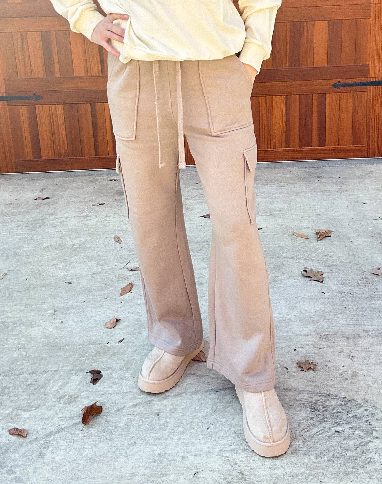 Neutral - Risen Cargo Sweats