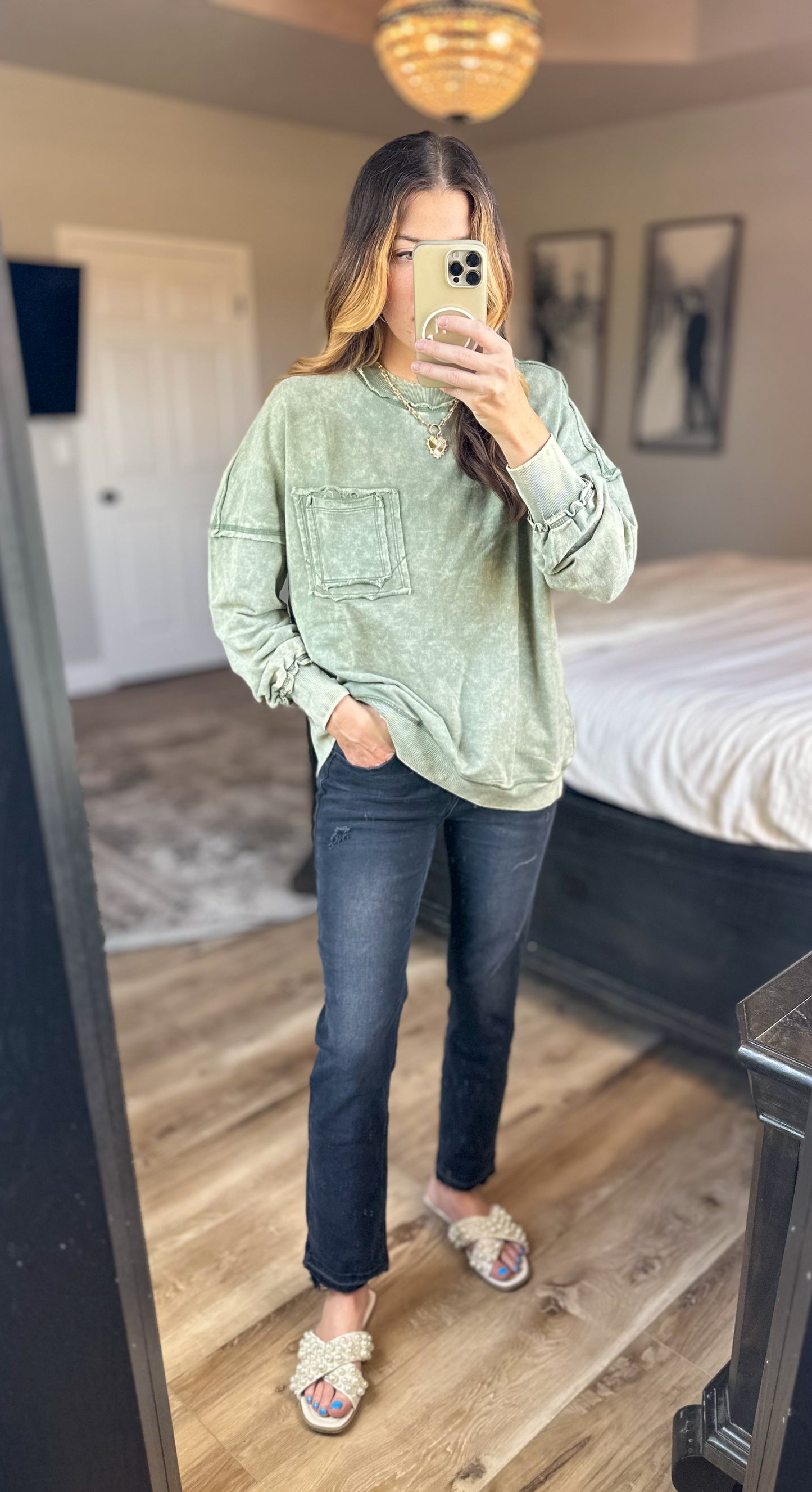 Try Washed Sweatshirt