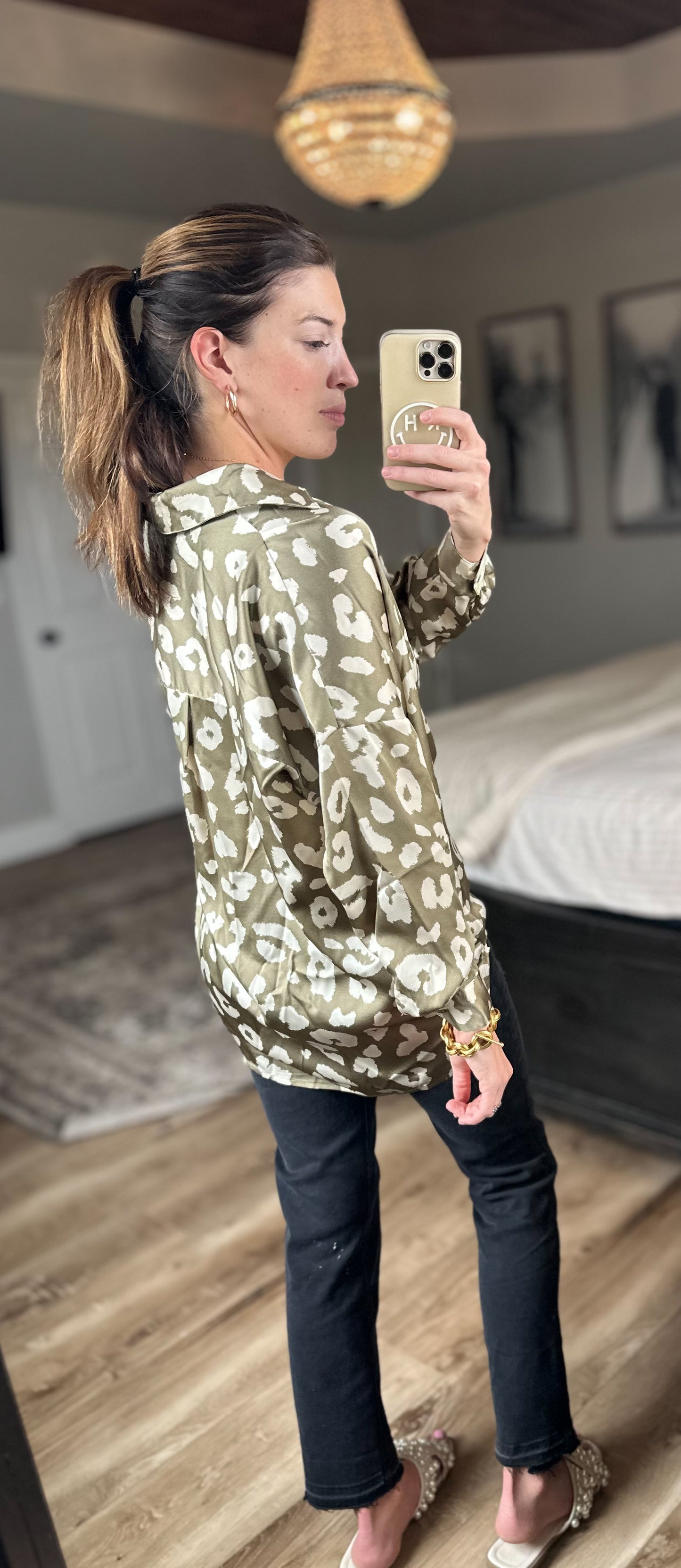 Charleston Girl Top - Olive