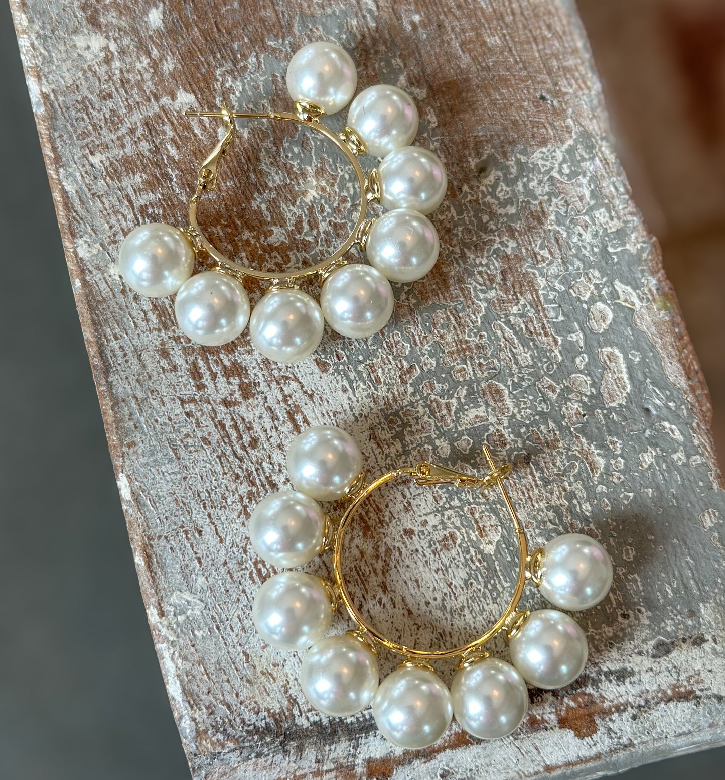 Pearl Statement Hoops